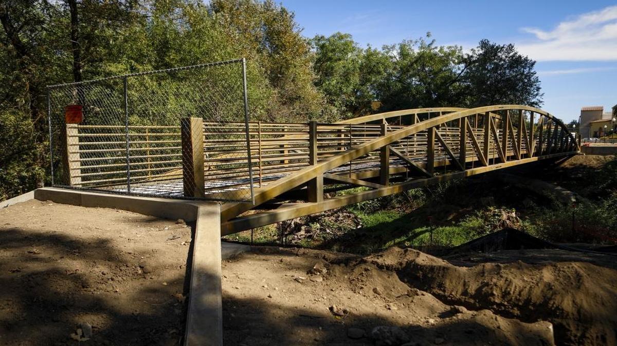 Atascadero’s new pedestrian bridge will link Colony Square and Sunken Gardens.