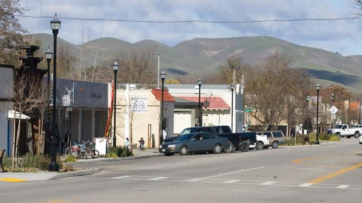 Mission Street in downtown San Miguel.