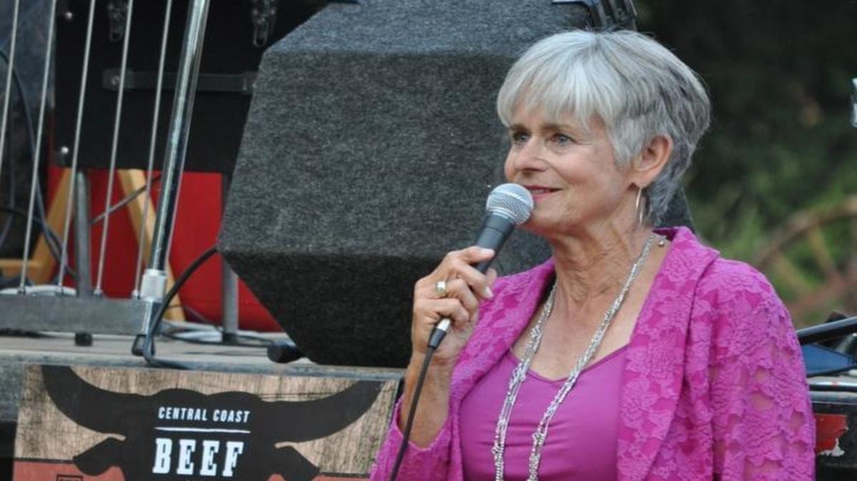 San Luis Obispo County CattleWomen Association president and event chair Susan Cochran speaks to guests at the association’s first Beef & Wine Festival, a fundraiser to benefit its agricultural scholarship fund and must!charities.
