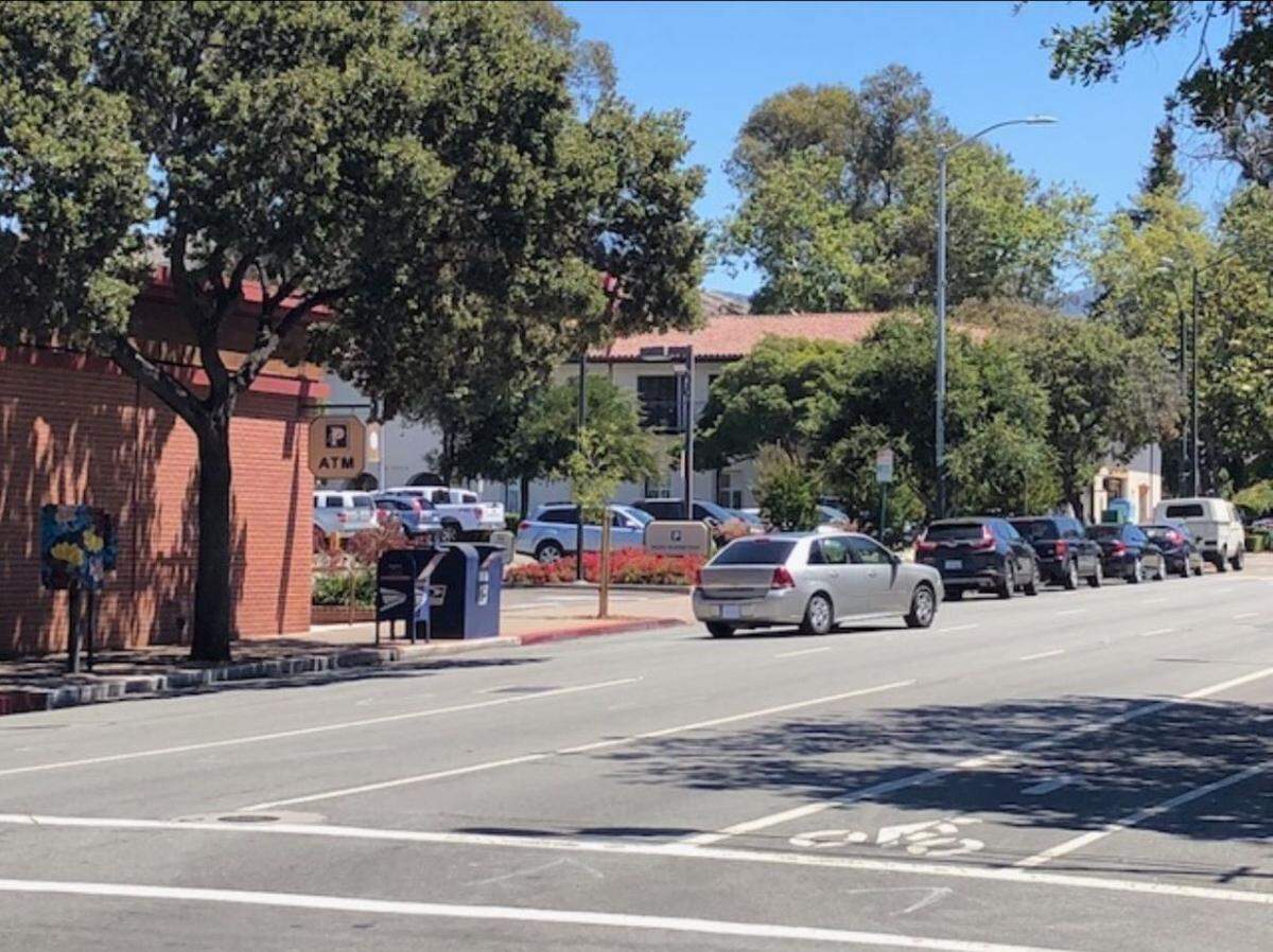 Police believe a silver Malibu Maxx was used as a getaway car by three men suspected of burglarizing the Apple Store in downtown San Luis Obispo.