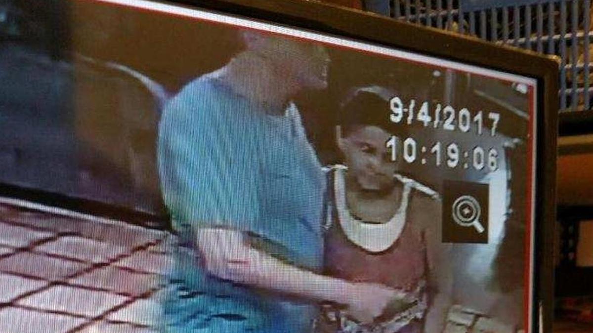 Virginia Paris and Joseph Hetzel were spotted checking out of the Grand Canyon Inn in Valle, Arizona, on Monday morning.