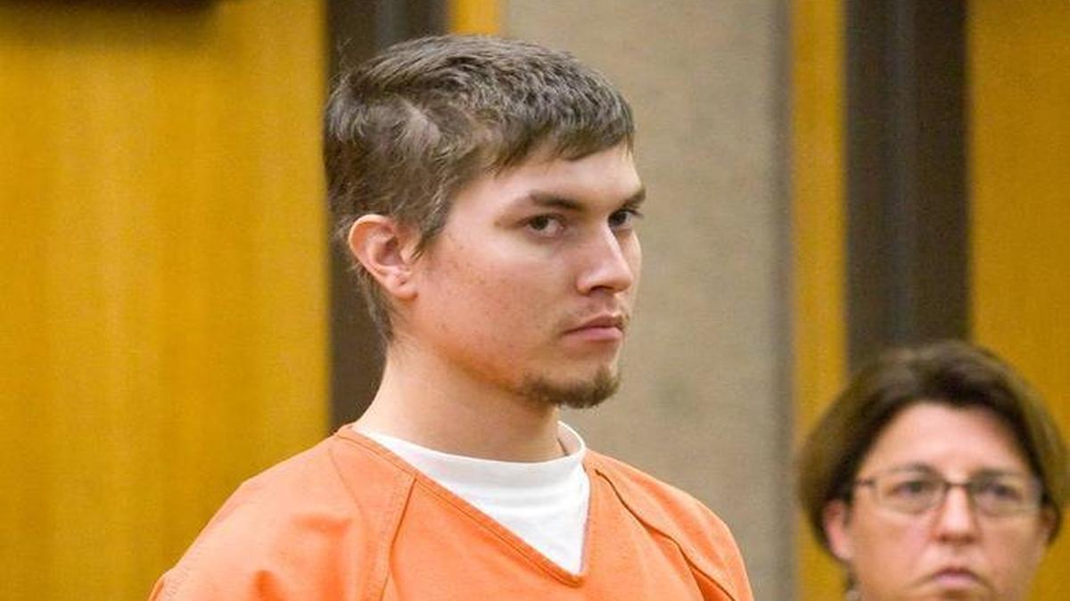 Alexander Gonzales appears in court in June 2014 for his initial arraignment on charges of driving under the influence and gross vehicular manslaughter while intoxicated in connection with a crash that killed Jackson Garland, 18, of Los Osos.