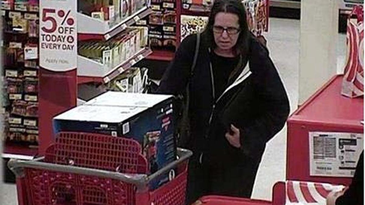 Paso Robles police officers are asking for helping identifying this woman, who they say passed counterfeit checks at Target and Lowe’s in Paso Robles.