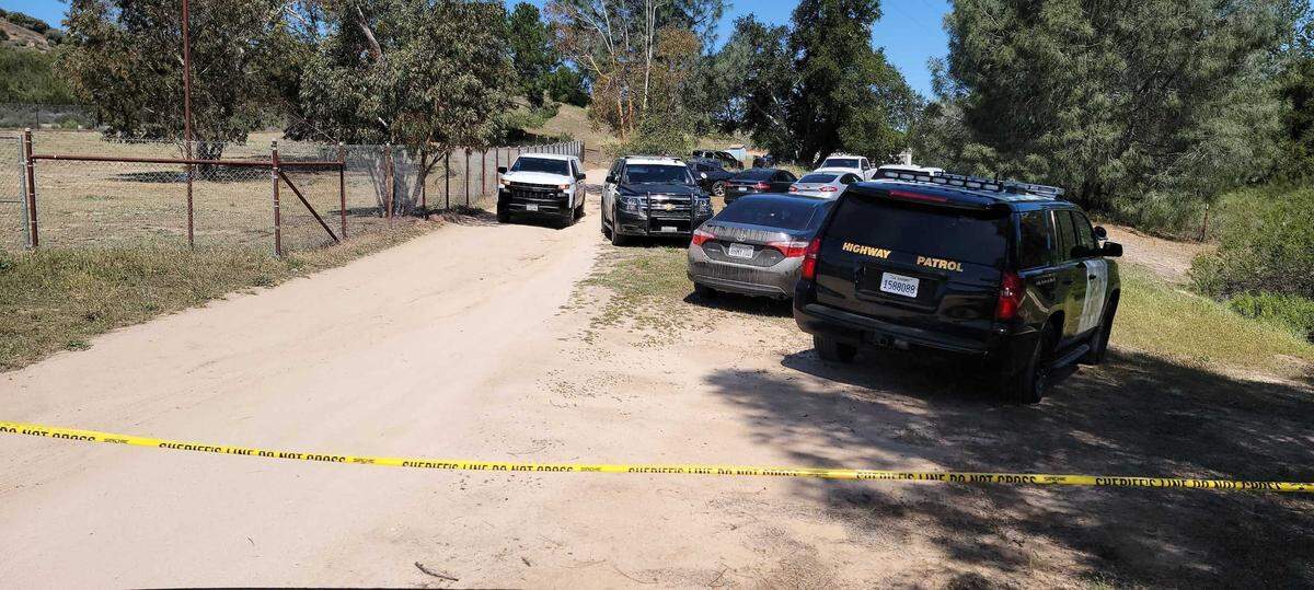 San Luis Obispo County sheriff’s deputies respond to a deadly shooting on Goldie Lane in Creston on Wednesday, April 6, 2022. Cruz Gomez is suspected of killing a man there and then stabbing a woman later in the day in Paso Robles.