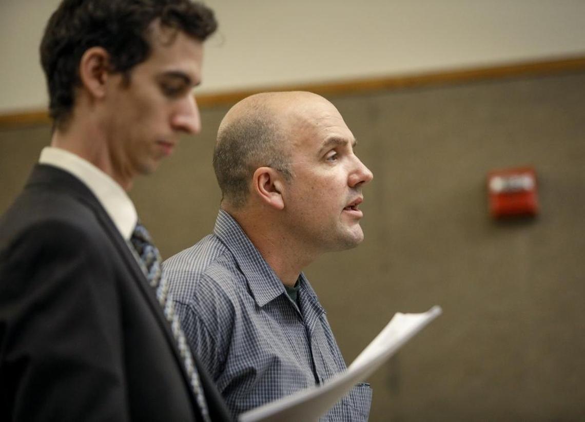 Daniel Phares, right, pleaded no contest Oct. 30 to a misdemeanor charge of making a criminal threat. He’s pictured here at his August 2018 arraignment with public defender Jeremy Cutcher.