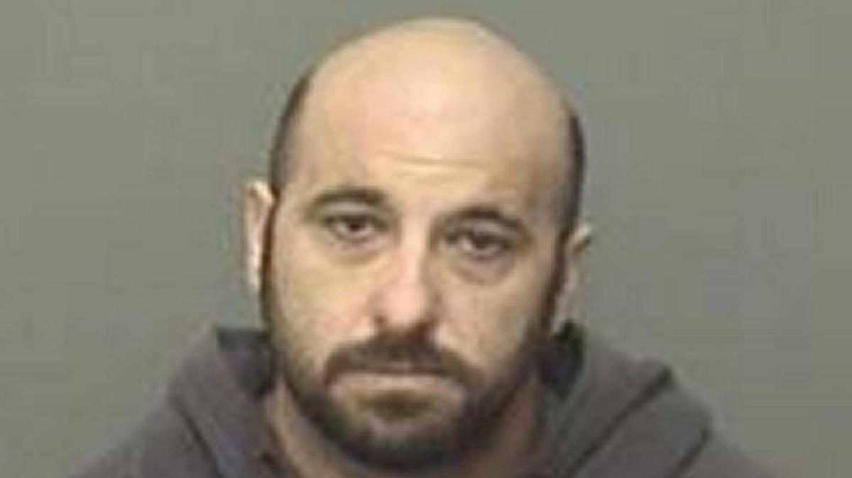 Police are searching for domestic violence defendant Jeffrey Allan Kelly, 37, of Los Osos, after he failed to appear at a court hearing in Merced County last week.
