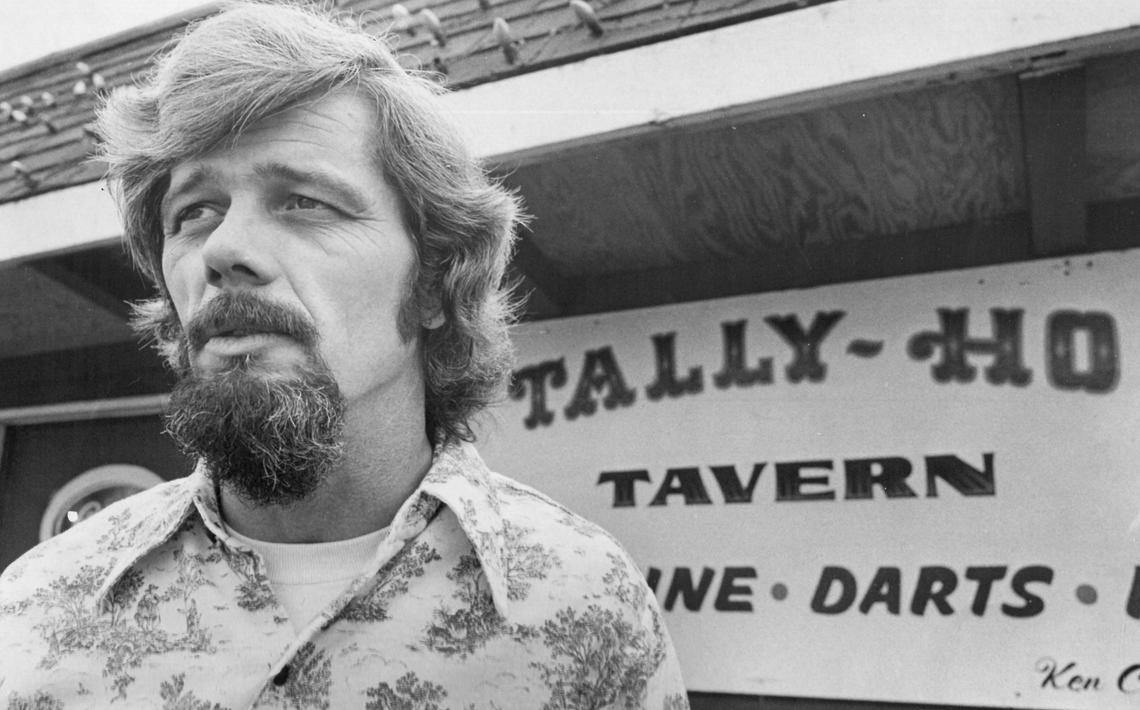 Tally-Ho Tavern owner Ken Carner and his patrons in Feb 1978 offered $200 for information on Atascadero slayings of Jane Antunez and Patricia Dwyer.