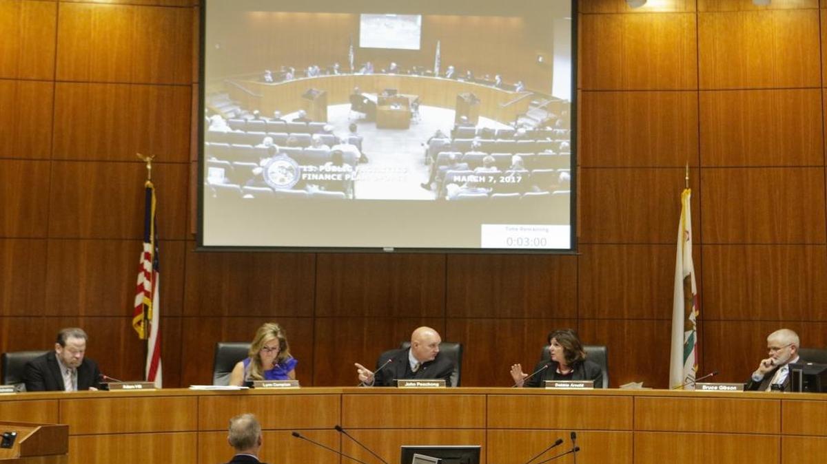 Board of Supervisors meeting. From the left: Adam Hill, Lynn Compton, John Peschong, Debbie Arnold, Bruce Gibson.