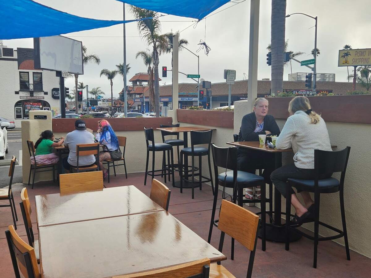 Chowa Bowl has opened a new location in Pismo Beach, serving poke bowls and ramen to visitors.