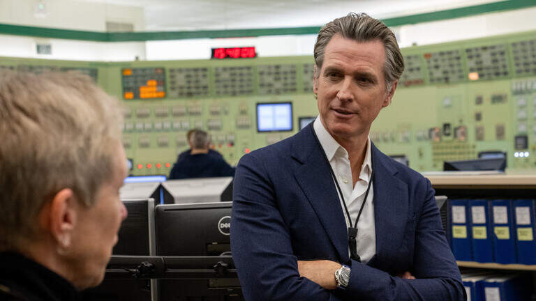 Gov. Newsom won’t extend life of CA’s only nuclear power plant. What that means