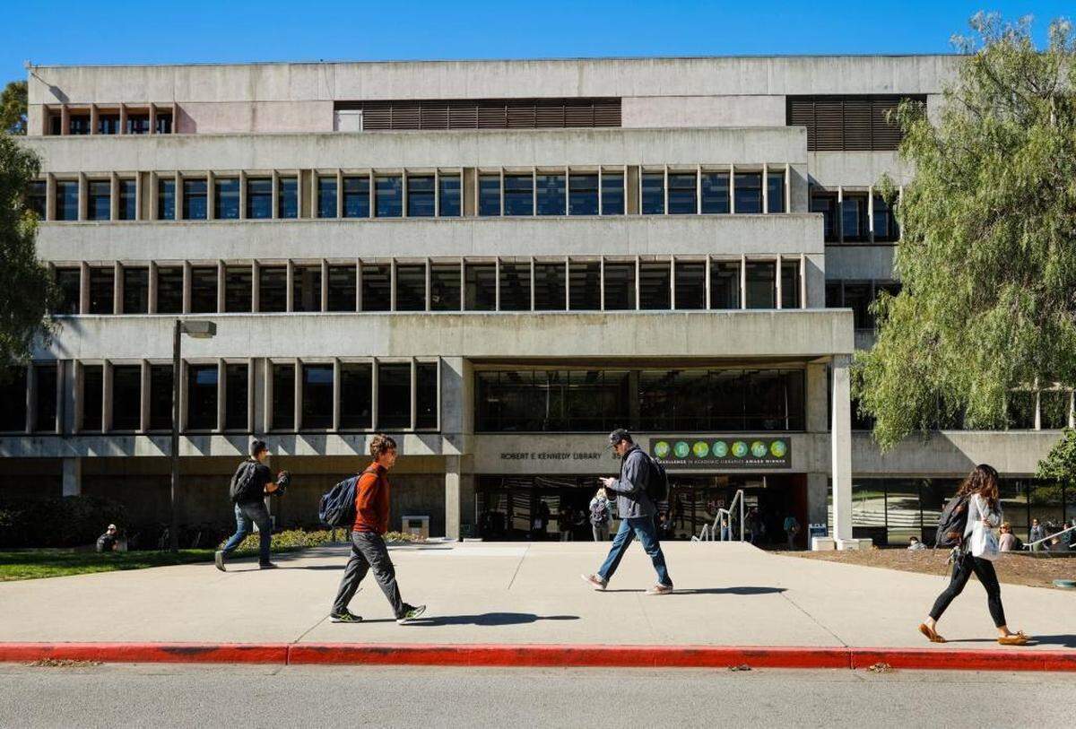 Cal Poly’s Robert E. Kennedy Library.