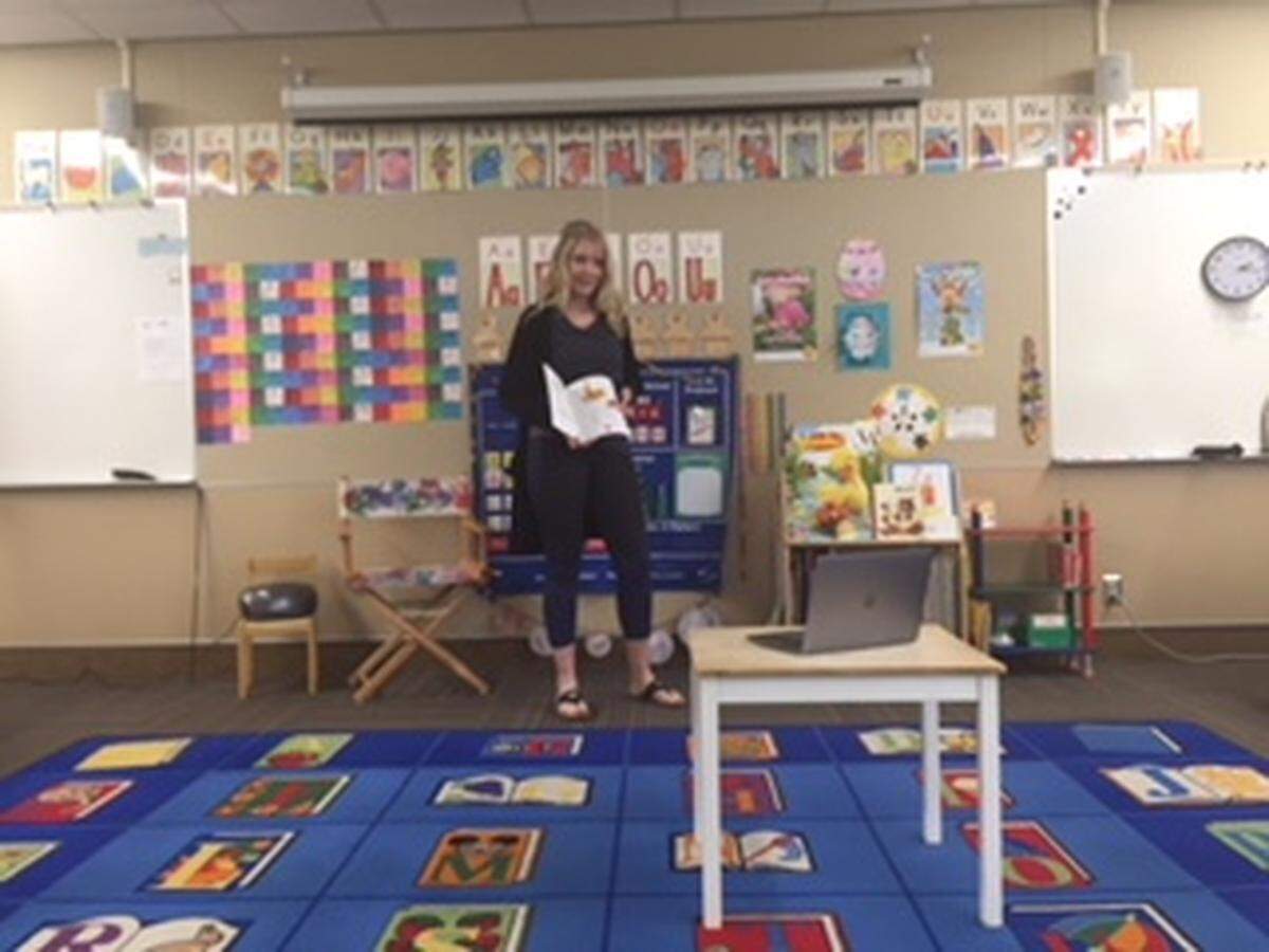 Pamela Blakeman teaches her kindergartners remotely at San Gabriel Elementary School in Atascadero.