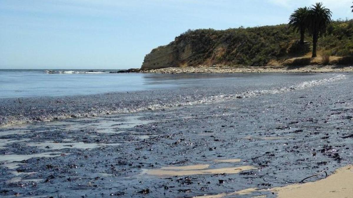 Oil from the May 2015 pipeline spill fouls the shore of Refugio State Beach in Santa Barbara County. The San Luis Obispo City Council has issued a resolution opposing new offshore oil and gas leases to prevent future spills.