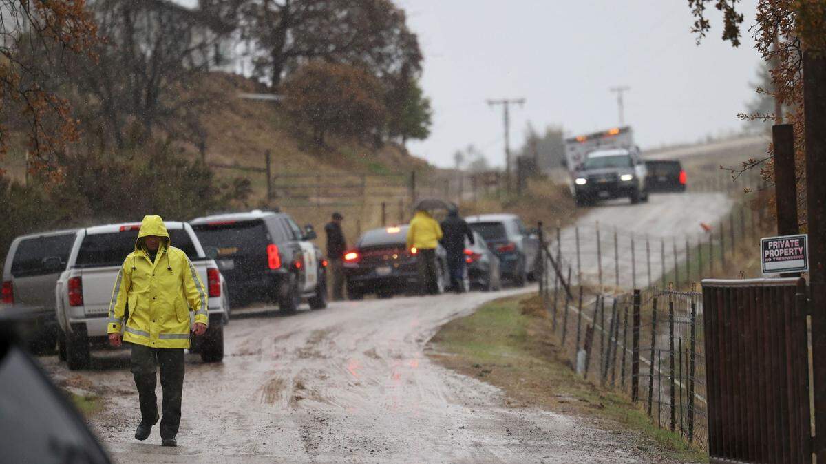 The Sheriff’s Office, California Highway Patrol, San Luis Ambulance and Cal Fire responded to a report of shots fired at a home off Highway 58 near Creston on Dec. 20, 2023. The private drive was blocked off as investigators responded to the scene.