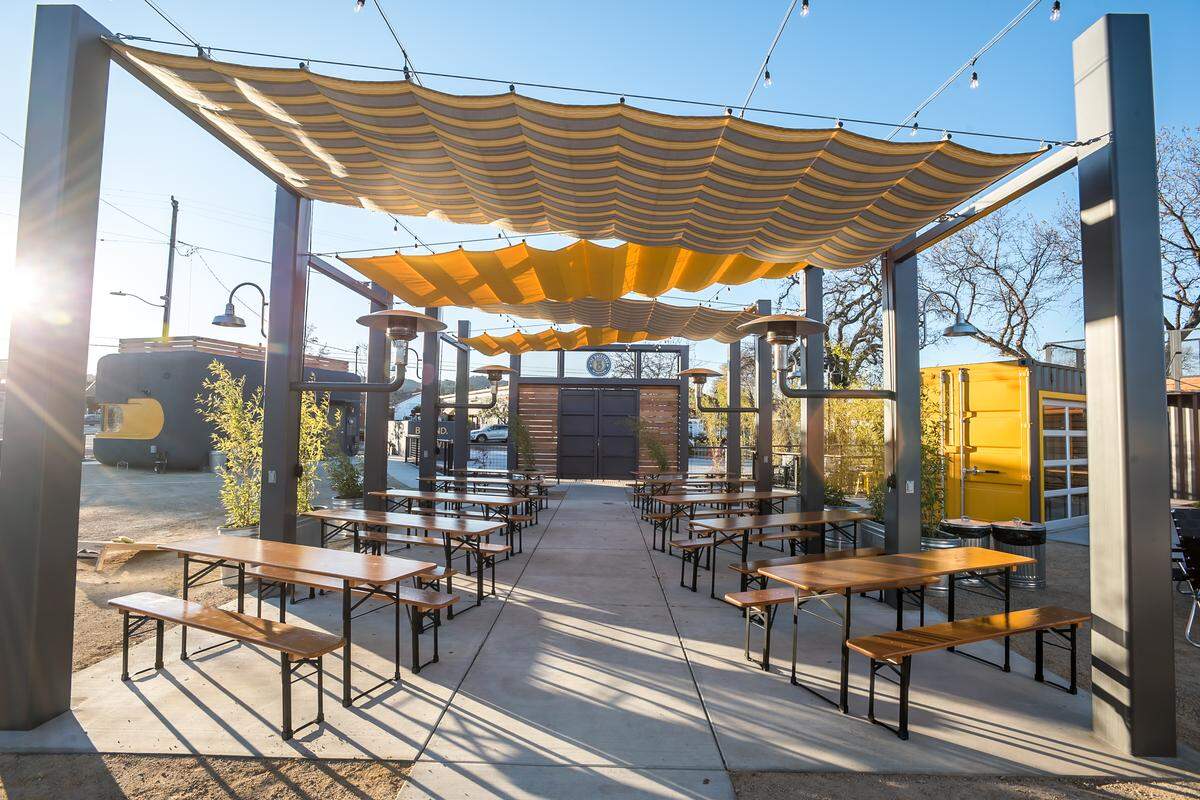 The Backyard on Thirteenth, a beer garden and restaurant, opened on 13th and Railroad streets in Paso Robles in 2020.