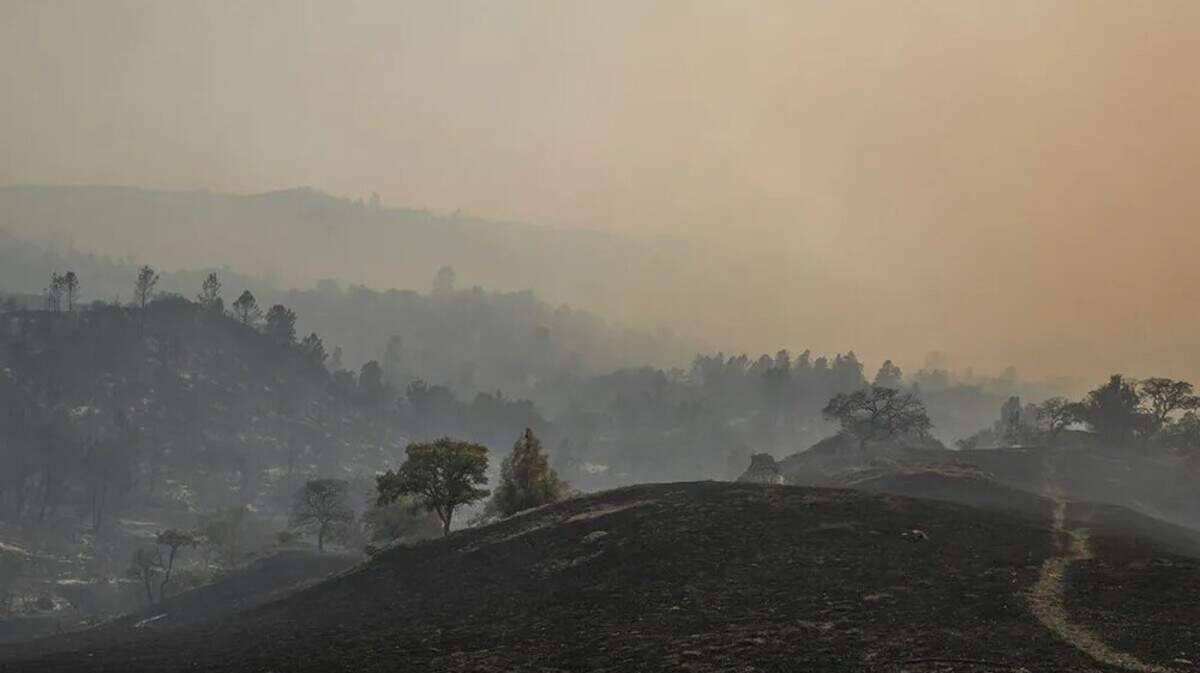 The San Luis Obispo County Air Pollution Control District shared how to preserve good air quality in homes and rooms during wildfires.