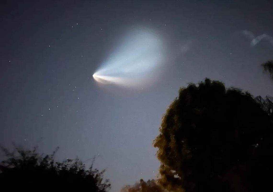 Clear skies meant a SpaceX Falcon rocket’s stage separation could be seen from Goleta en route to delivering 15 Starlink satellites to orbit Wednesday night, July 19, 2023.