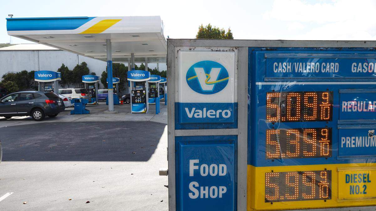 Regular gasoline was at $5.09 at the Valero station on South Higuera Street in San Luis Obispo on Dec. 5, 2022.