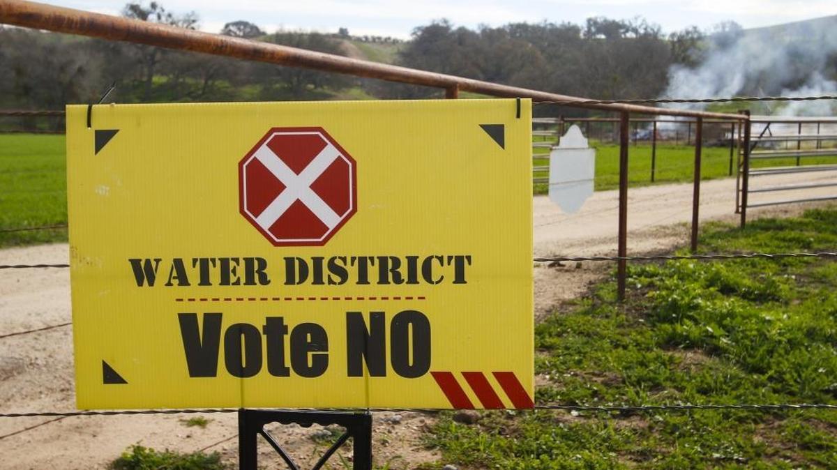 A sign posted in January opposing the formation of a management district in the Paso Robles groundwater basin.