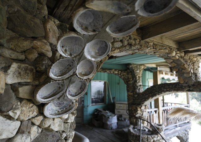 Nitt Witt Ridge in Cambria CA is a quirky folk art landmark | San Luis ...