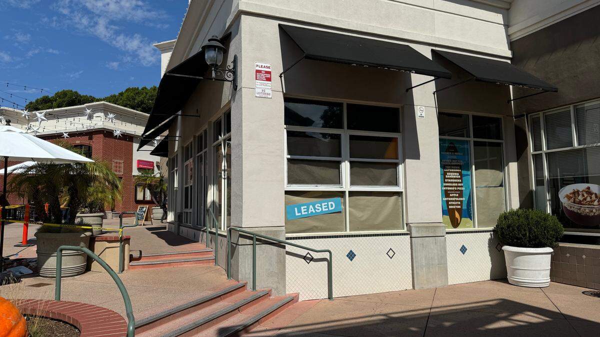 Efren’s Mexican restaurant will open its fourth Central Coast location in the Downtown Centre in San Luis Obispo. The spot was previously occupied by Tortilla Town.