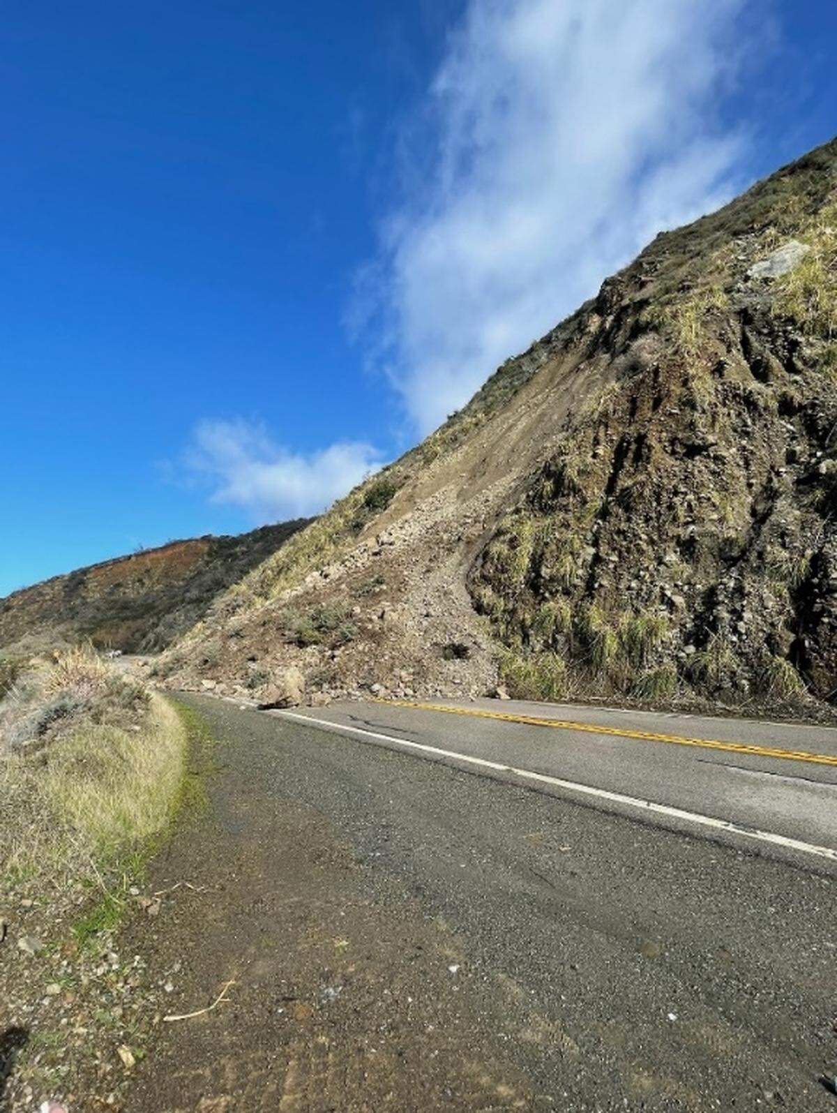 A pair of new landslides are blocking Highway 1 in Monterey County, even as work continues on repairing the longstanding Paul’s Slide.
