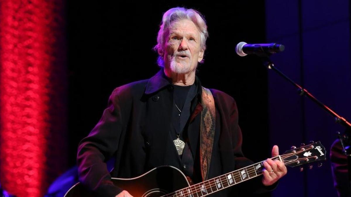 Artist Kris Kristofferson.