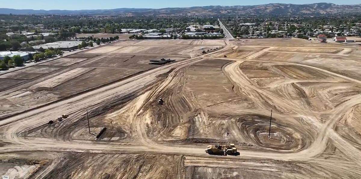 Drone video from Sept. 24, 2022, shows grading work proceeding on the 280-acre Viñedo development that will bring more than a thousand homes to the southeast corner of Paso Robles.