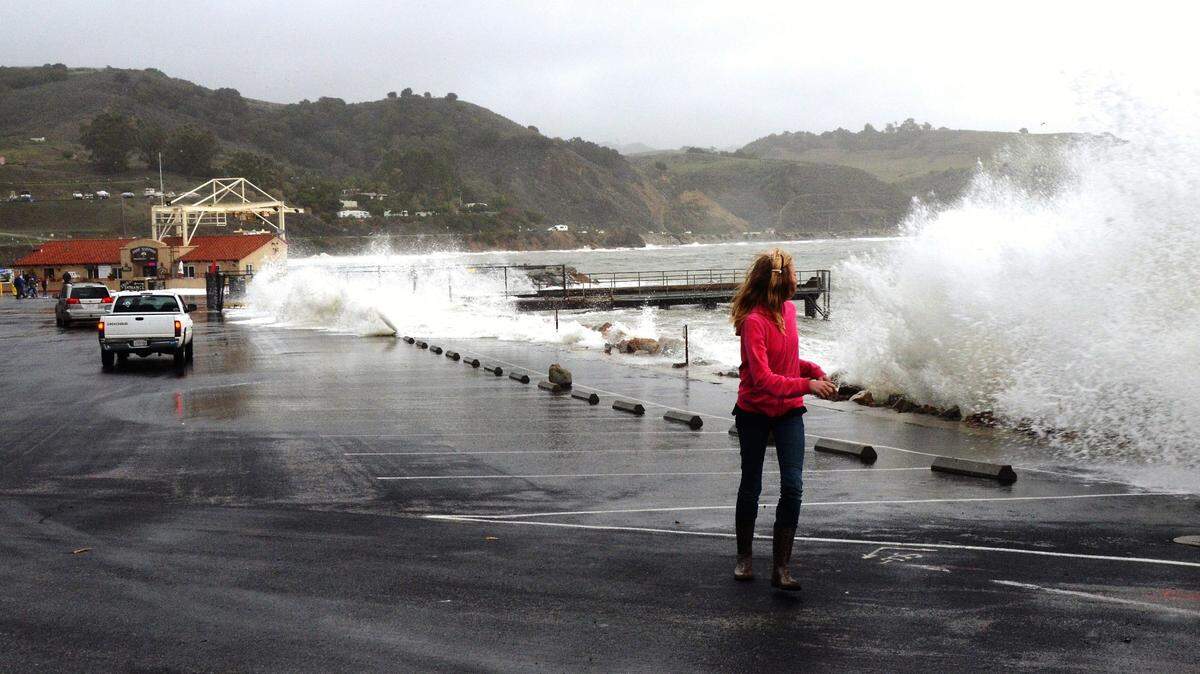 Big waves breaking in Port San Luis.