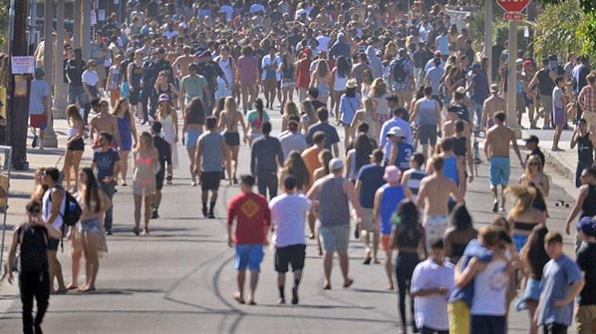 Thousands of people turned out to the Isla Vista Deltopia street party in 2015 but the event was a calm affair after the riots of 2014.