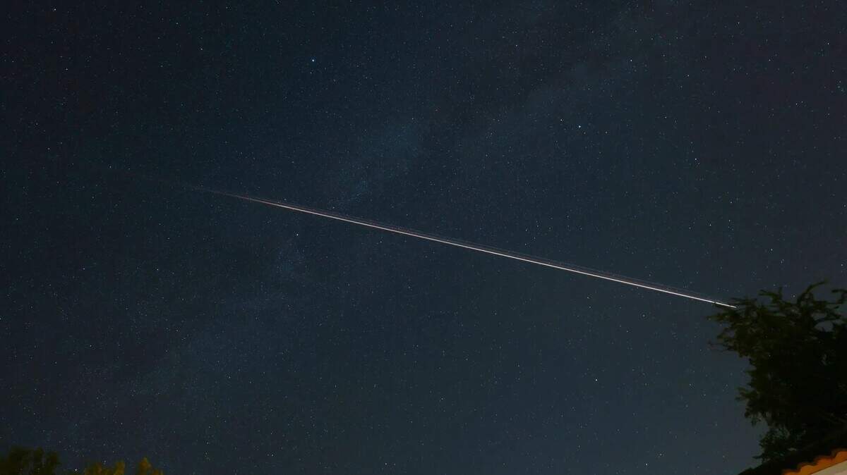 A streak seen across the sky late June 28 and early June 29 likely was a retired Starlink satellite re-entry.