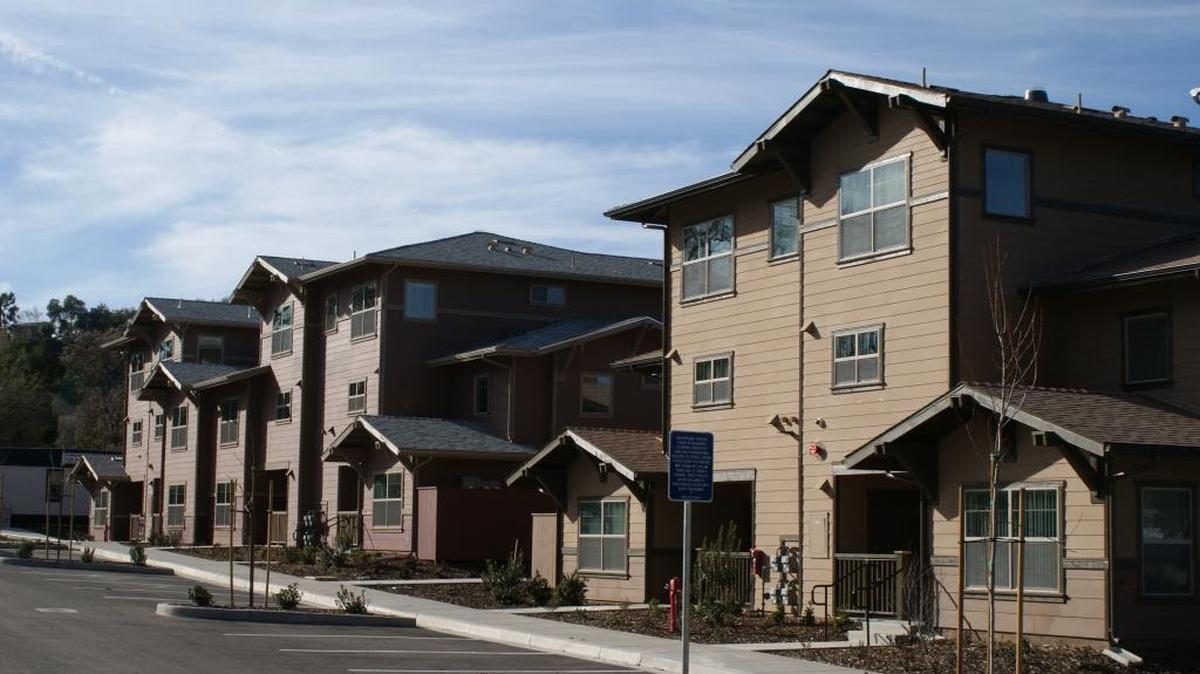 Oak Park 2 involved the demolition of 46 apartments and construction of 70 new ones, along with a community center and areas for recreational activities.