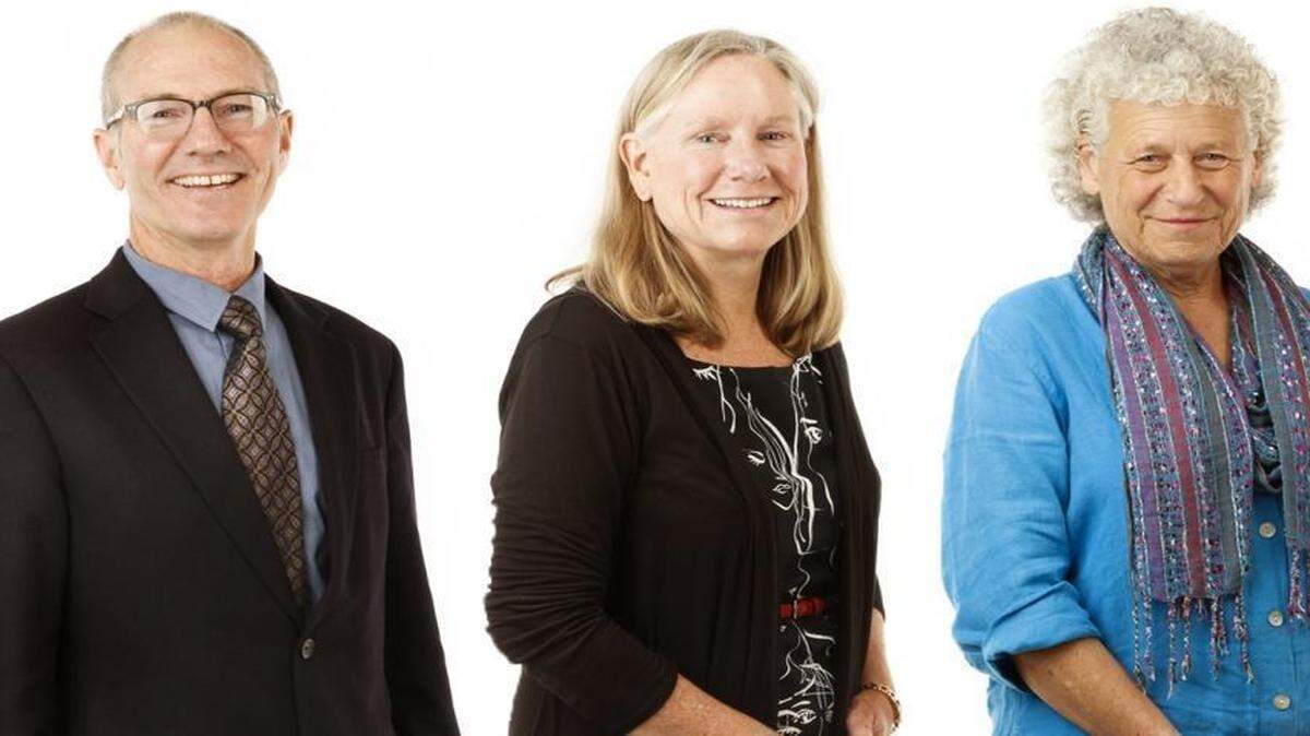 Incumbent Mayor Jamie Irons defeated challengers Tina Metzger and Betty Winholtz in the 2016 Morro Bay mayoral race.