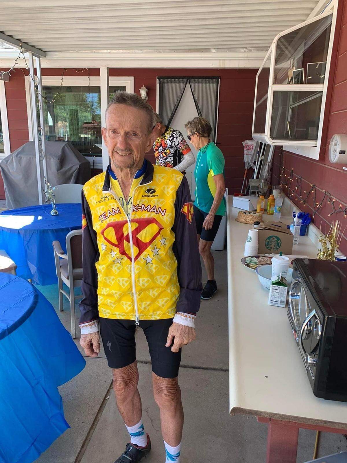 Glenn Vanderlinde celebrates his birthday in August 2022 with cycling friends.