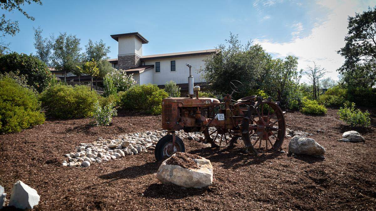 The Halter Ranch Estrella tasting room is the winery’s second location in Paso Robles, CA.
