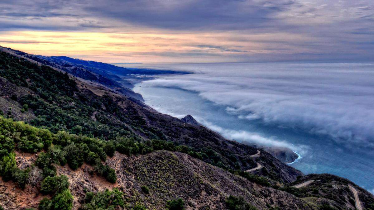 A view over the Big Sur coast from the Buckeye Trail.