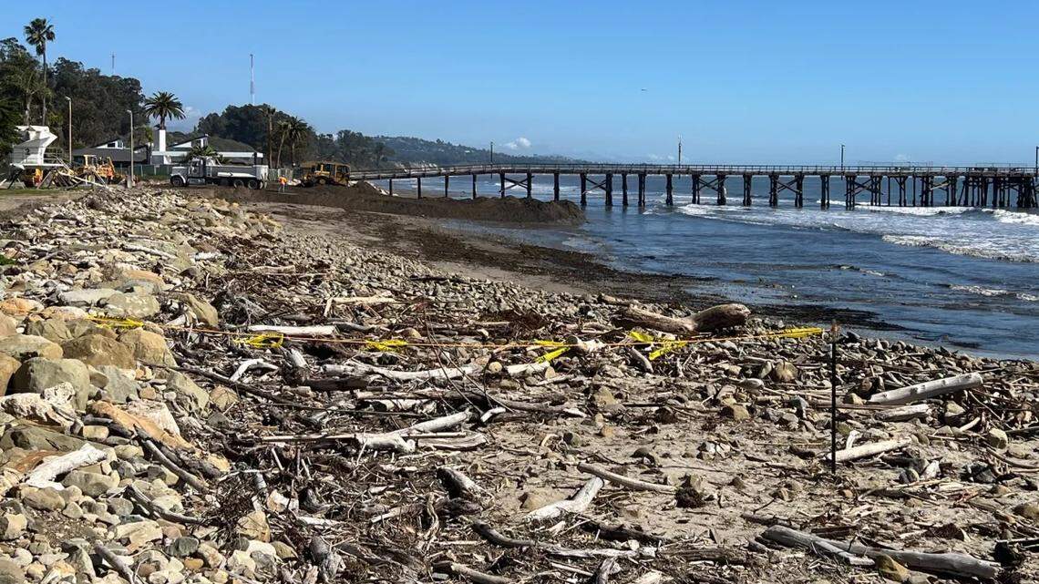 A sewage spill prompted public health officials to close a section of shoreline at Goleta Beach Park to water contact.