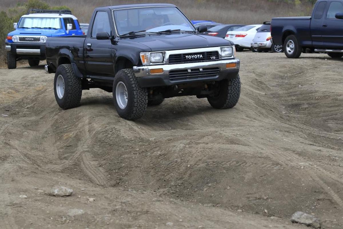 The rutted parking lot at Pirate’s Cove make it nearly impassable for low-clearance vehicles.