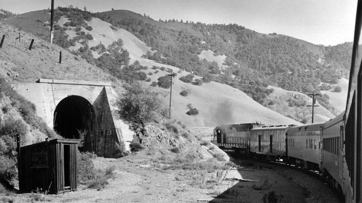 Tunnel No. 10 on the Cuesta Grade, seen in this Feb. 27, 1971, photo, was shut down and bypassed after a cave-in made it unusable. It is now sealed up.