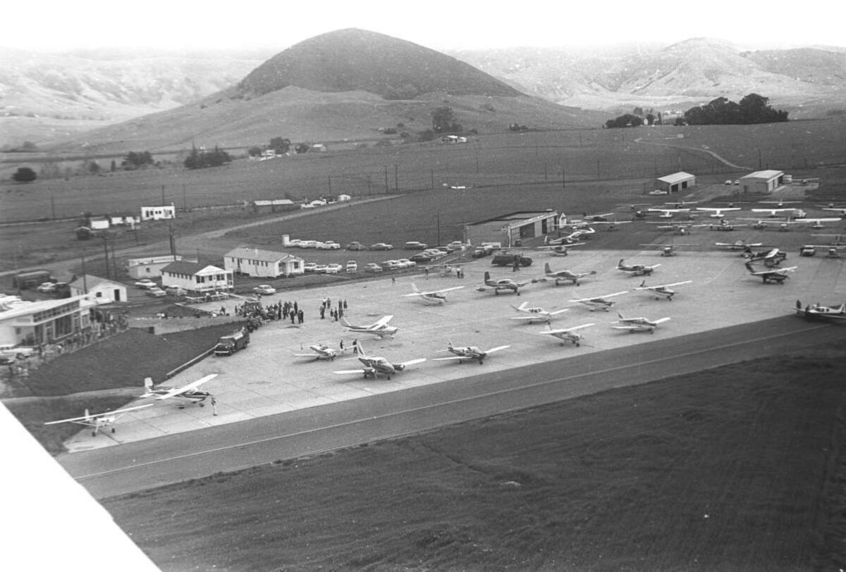 1963: San Luis Obispo Airport and Islay Hill. The terminal is where the Spirit of San Luis restaurant is now. The airport did not have a tower.