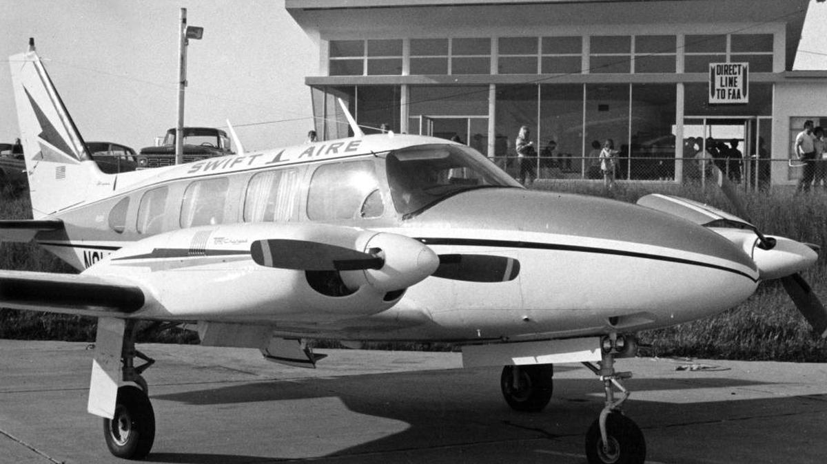 The 1969 San Luis Obispo airport terminal is now the Spirit of San Luis restaurant. Swift-Aire’s executive plane is on the flight line for San Luis Obispo duty. This nine-passenger plane will make two round trips to Sacramento daily from here.