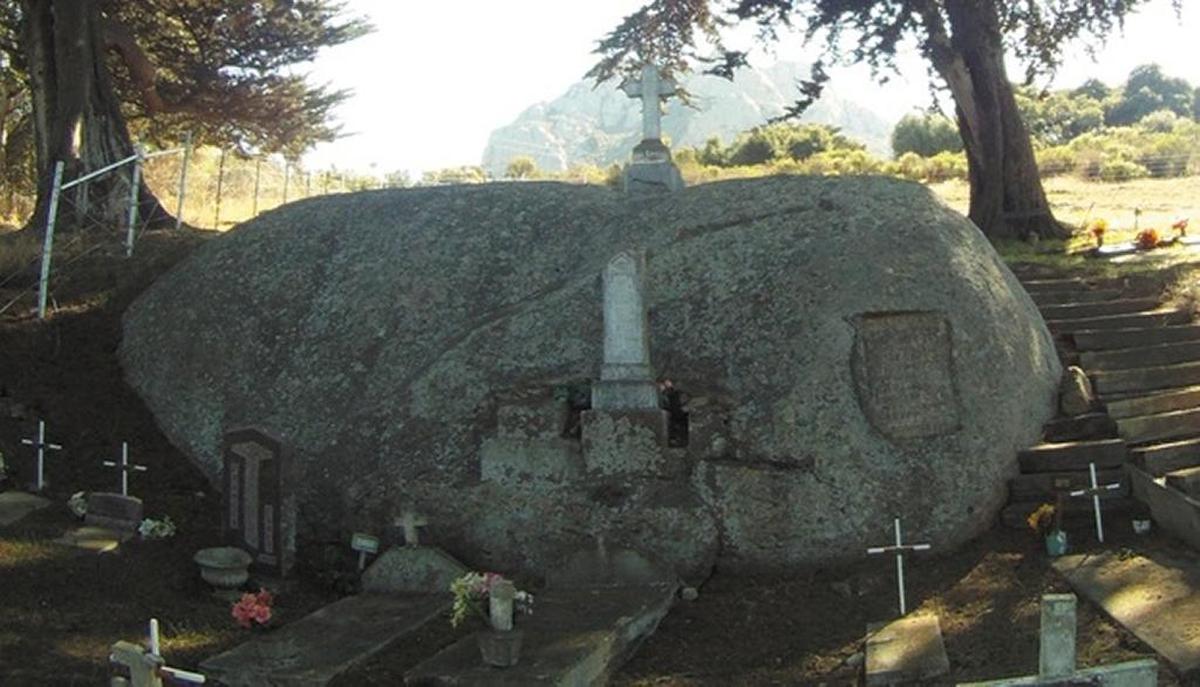 Markers at the Canet family cemetery in Morro Bay are built into a large boulder.