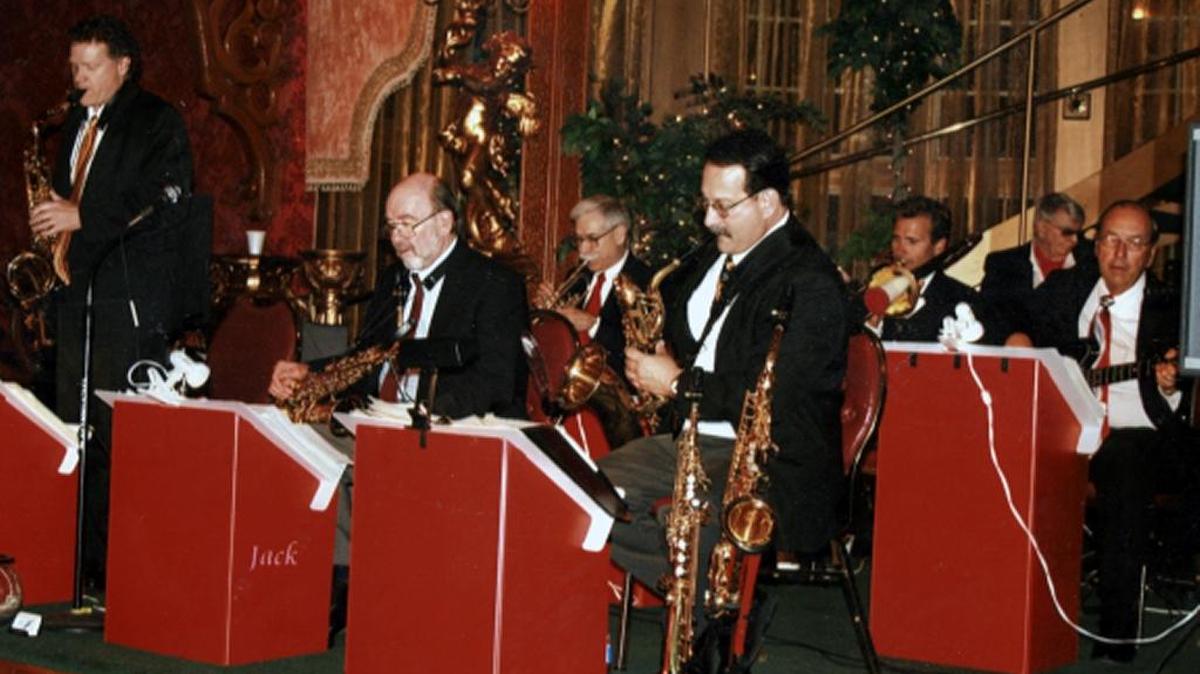 Jack Pierce, center, performs with JP’s Swing Band at the Madonna Inn in San Luis Obispo in 2014.