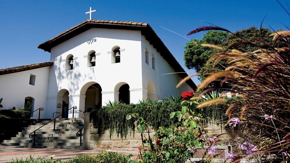 San Luis Obispo Mission docents help to guide visitors back in time