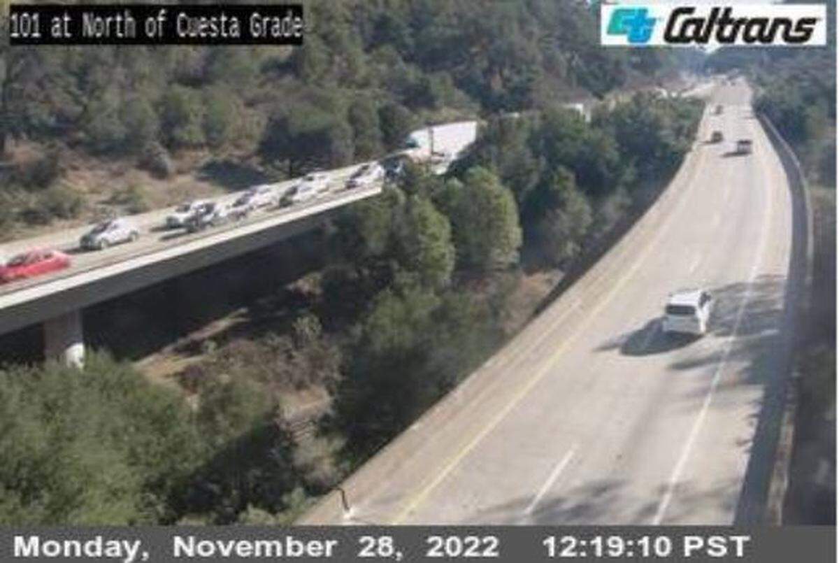 Cal Trans camera positioned on Highway 101 North of the Cuesta Grade shows traffic slowed after a multi-vehicle crash on Nov. 28, 2022.
