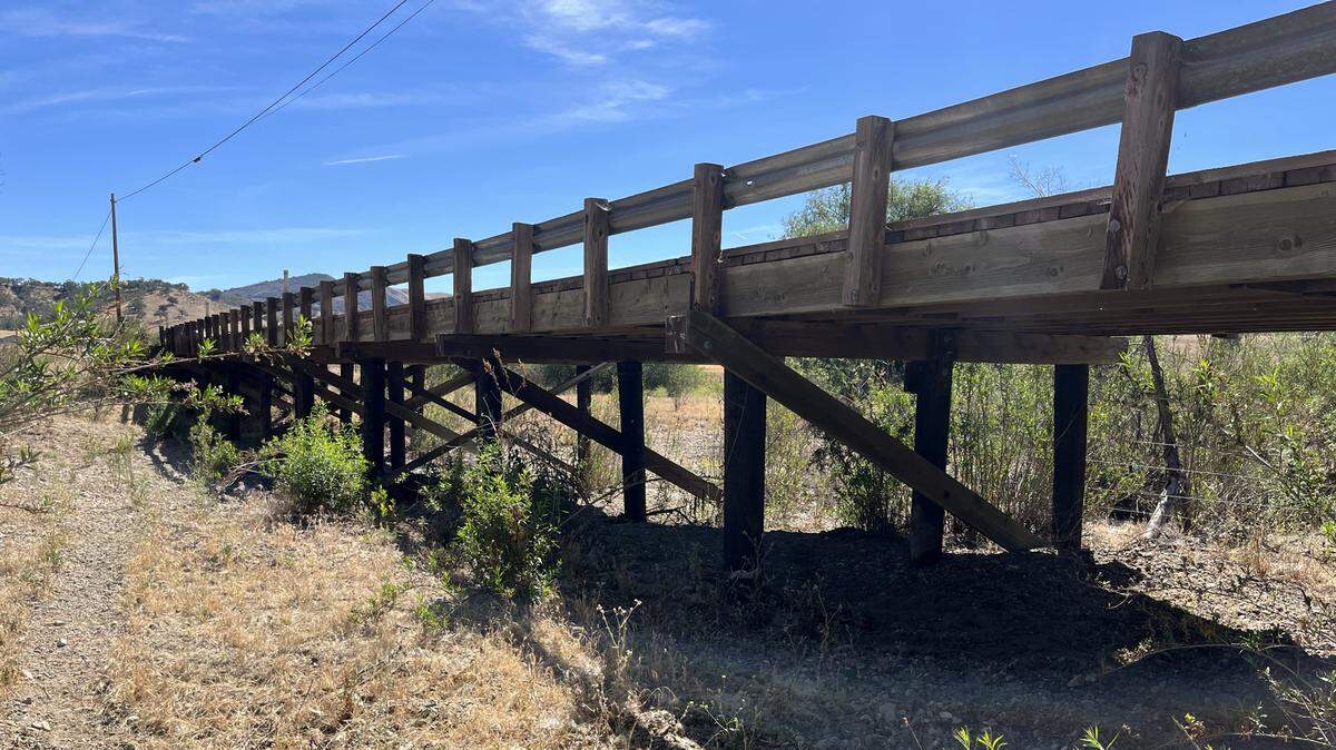 A bridge on Huasna Road in Arroyo Grande will close for repairs from Nov. 27-30, 2023. 
