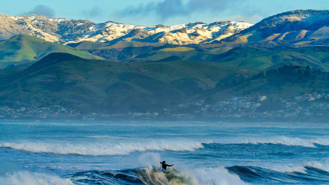 Rare snow falls across San Luis Obispo County. See the frosty photos and video