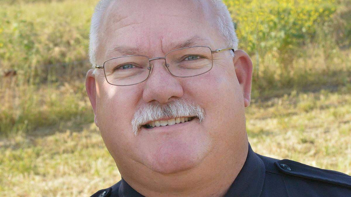 Morro Bay has hired a new police chief, Joseph “Jody” Cox.