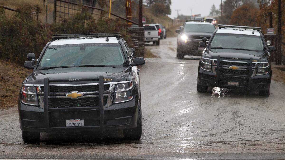 The Sheriff’s Office, California Highway Patrol, San Luis Ambulance and Cal Fire responded to a report of shots fired at a home off Highway 58 near Creston on Dec. 20, 2023. The private drive was blocked off as investigators responded to the scene.