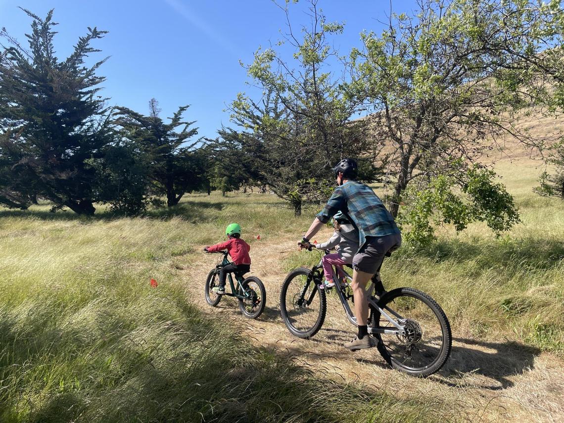 San Luis Obispo has opened the first phase of its new pilot bike park at Laguna Lake Park, which includes a mountain bike loop trail and a kids pump track.